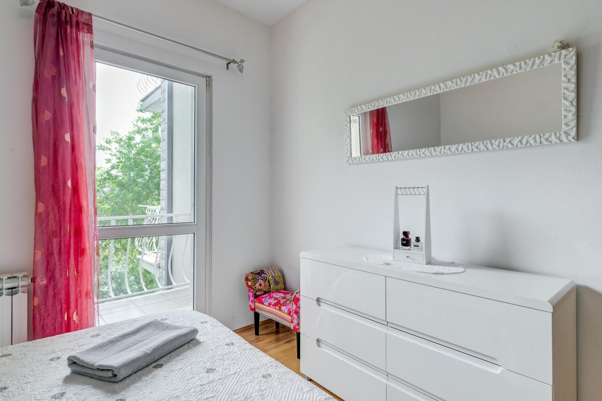 Apartment Krilo Jesenice Екстер'єр фото
