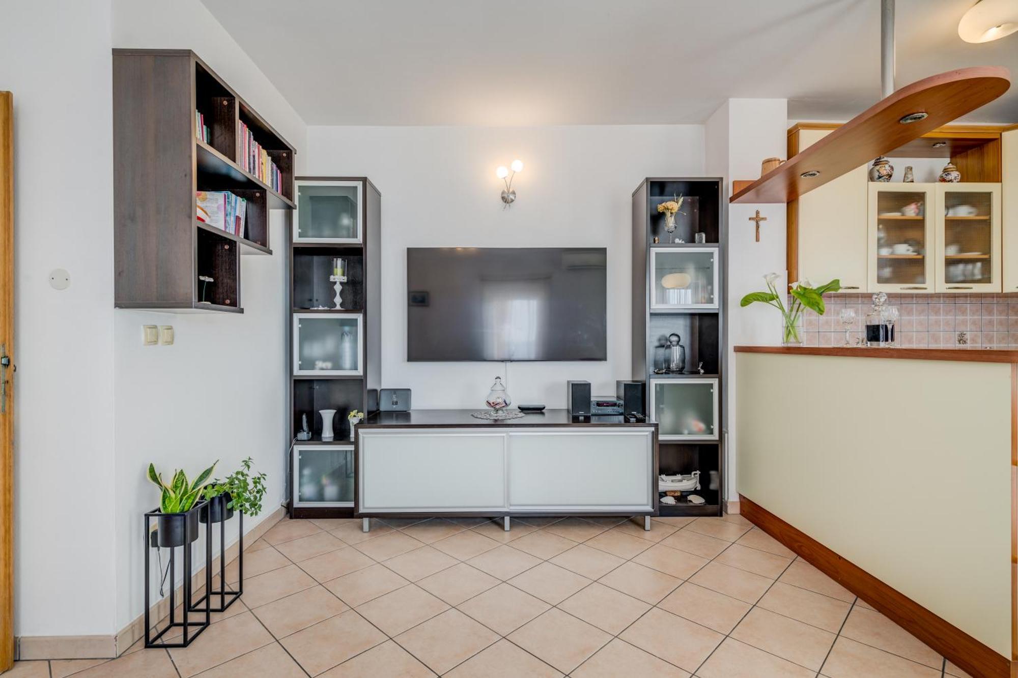 Apartment Krilo Jesenice Екстер'єр фото