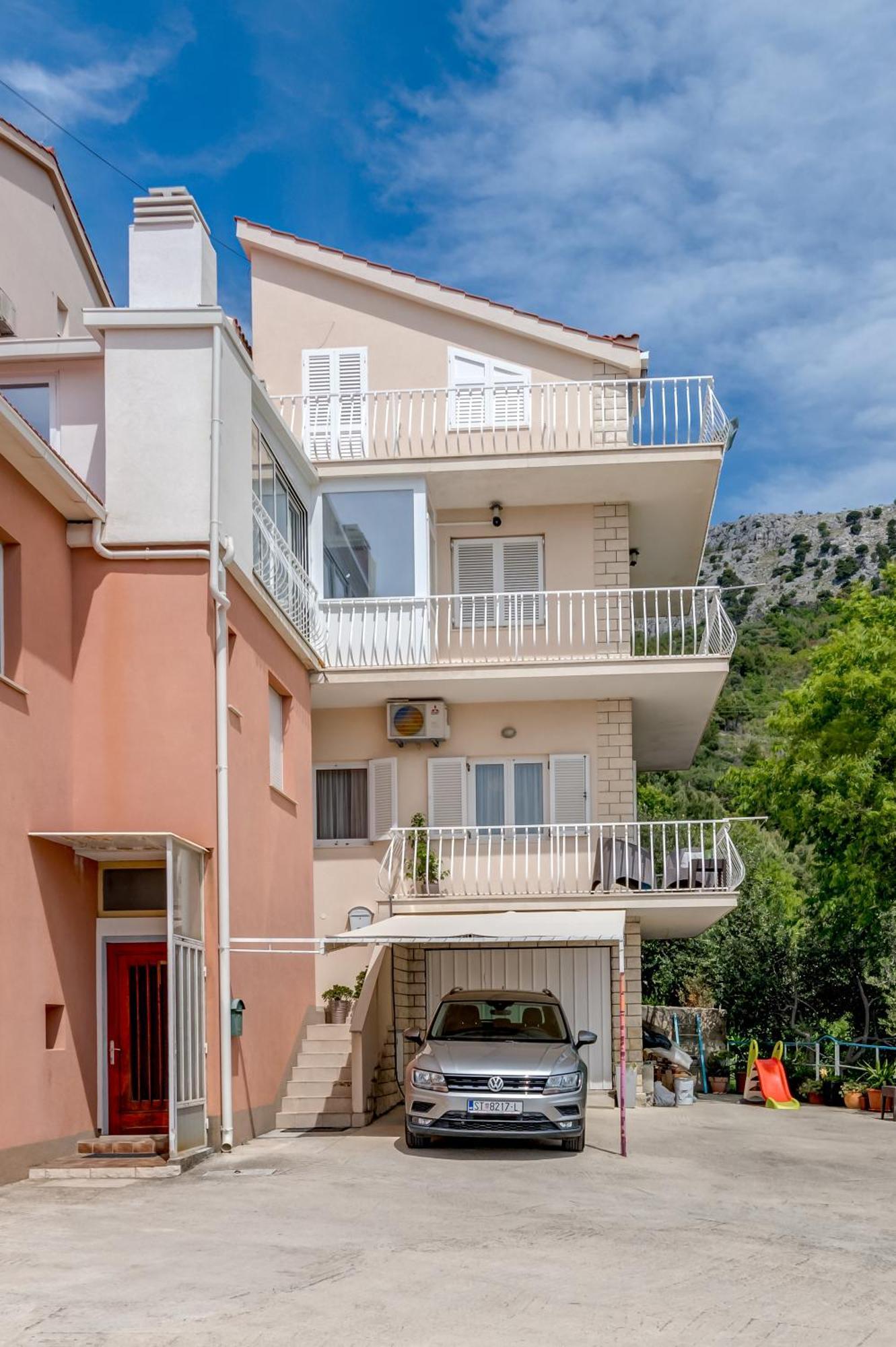 Apartment Krilo Jesenice Екстер'єр фото
