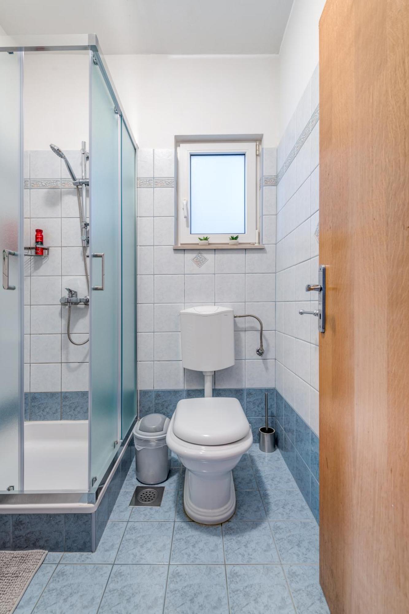 Apartment Krilo Jesenice Екстер'єр фото