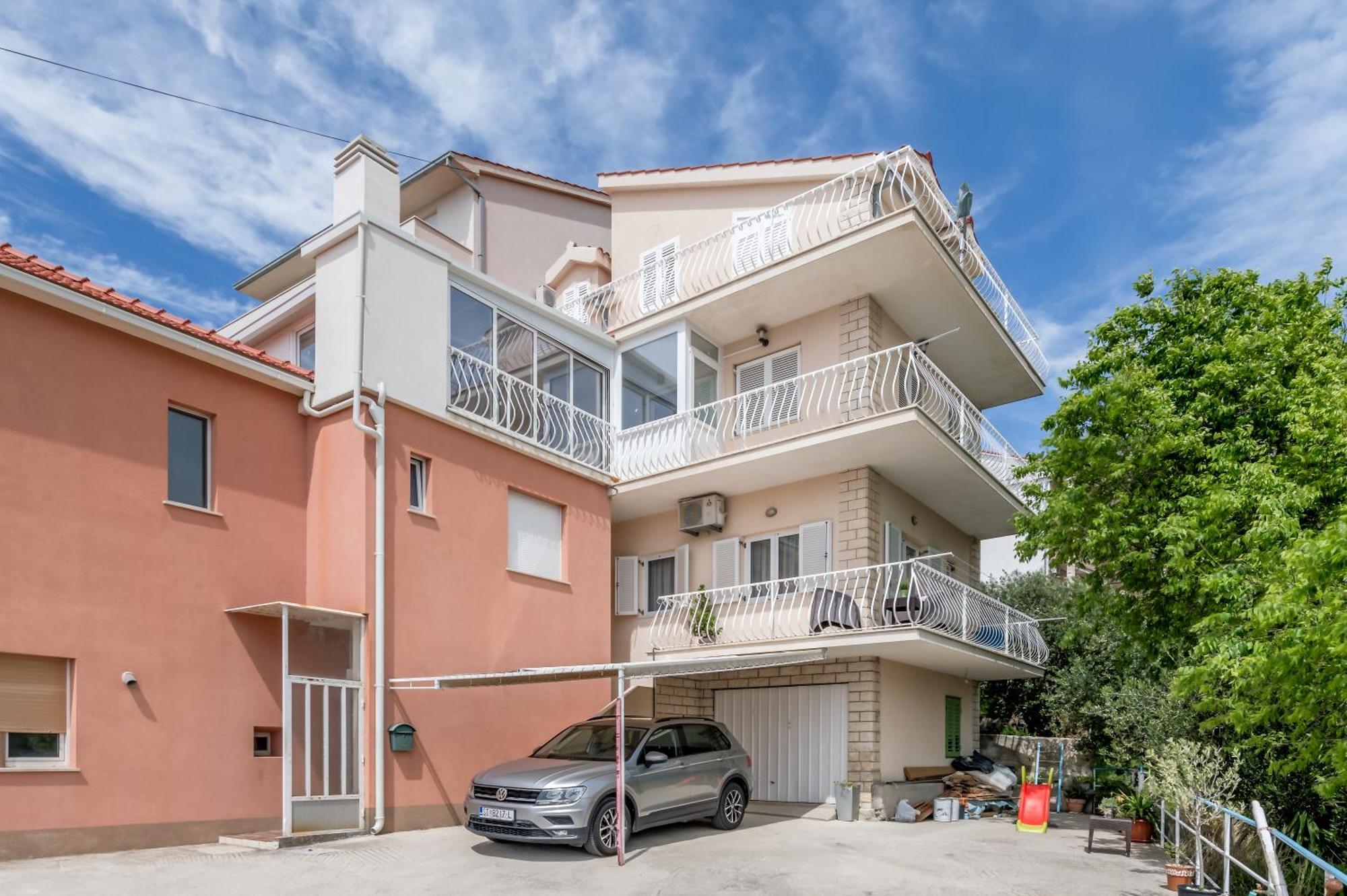 Apartment Krilo Jesenice Екстер'єр фото